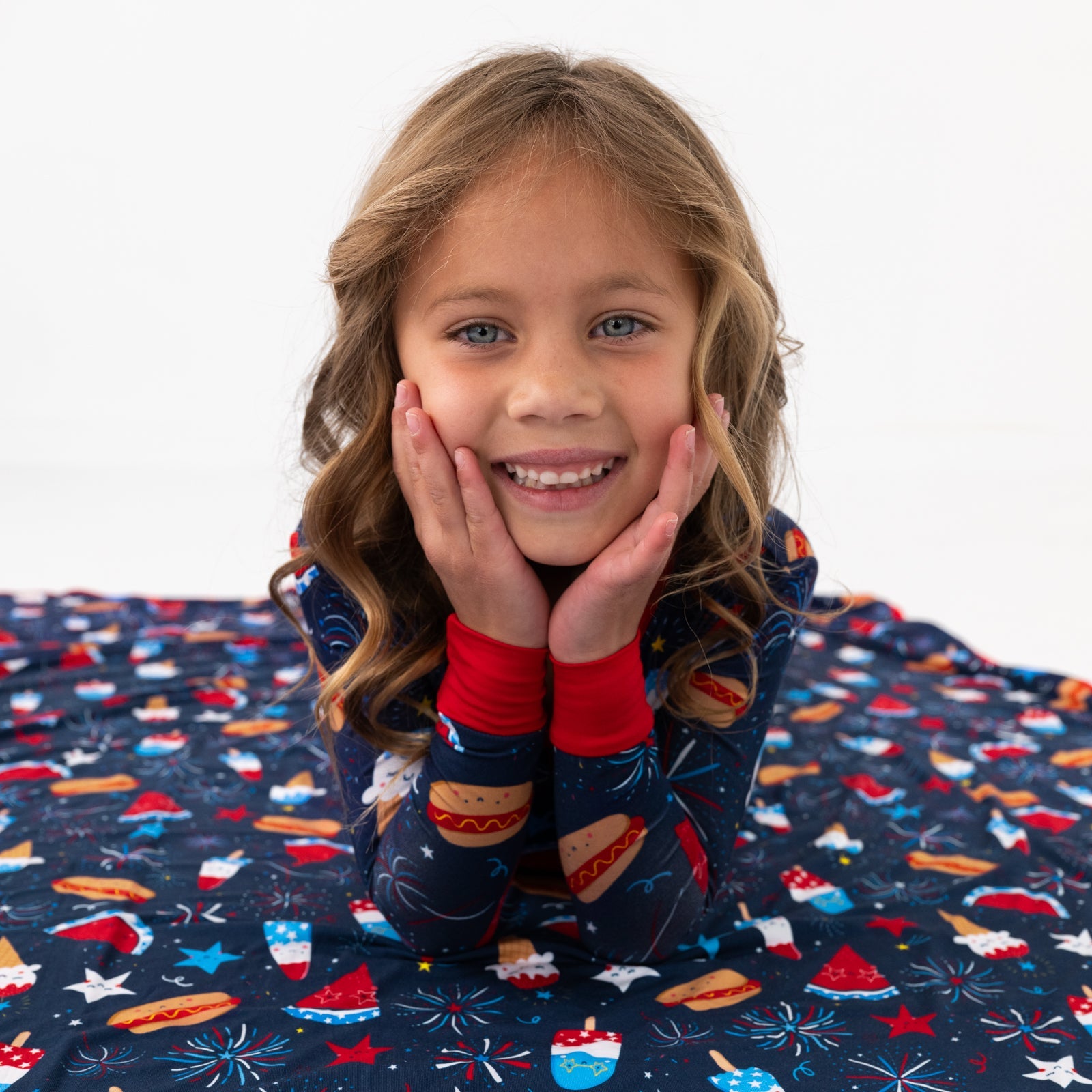 Snacks & Sparkles Large Cloud Blanket®