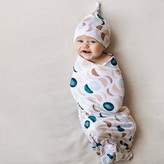 Luna Neutral Swaddle & Hat Set